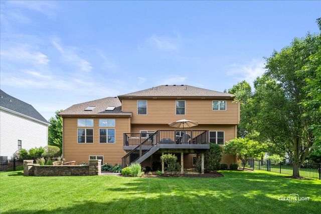 472 Arboretum Way, Oswego, IL 60543
