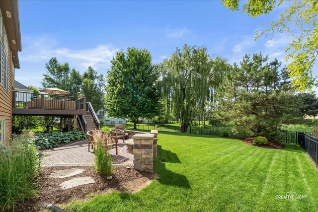 472 Arboretum Way, Oswego, IL 60543