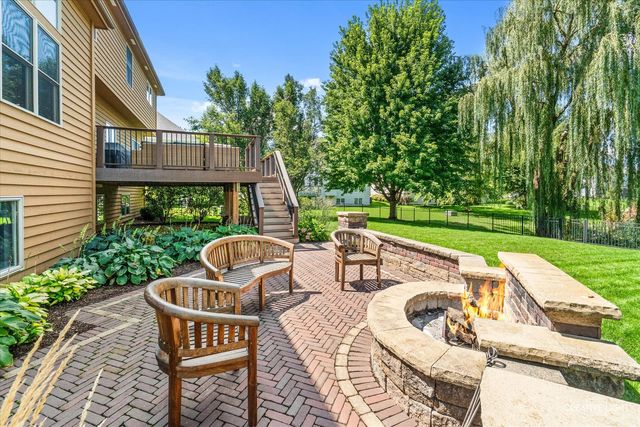 472 Arboretum Way, Oswego, IL 60543