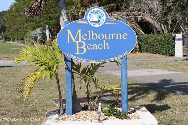 453 Dolphin Street, Melbourne Beach, FL 32951