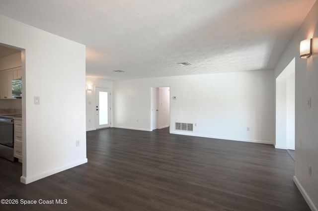 453 Dolphin Street, Melbourne Beach, FL 32951