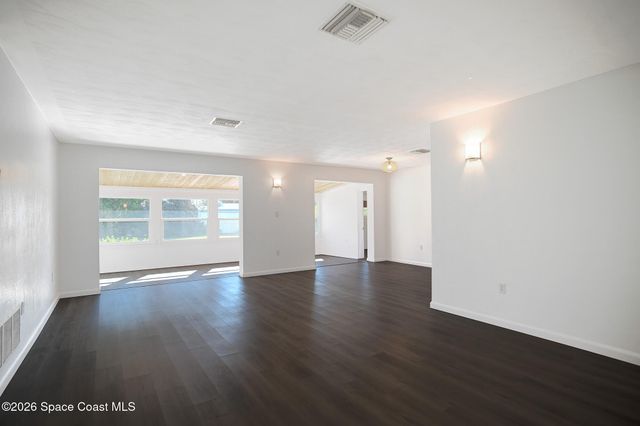 453 Dolphin Street, Melbourne Beach, FL 32951