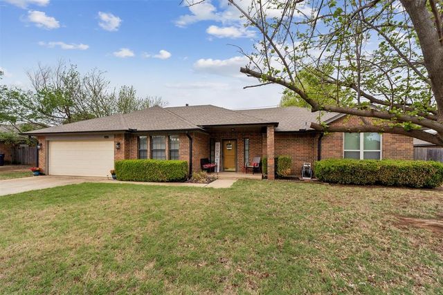 16909 Applebrook Drive, Edmond, OK 73012