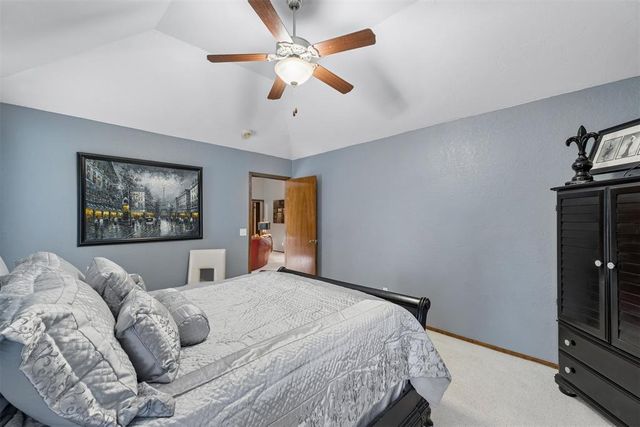 16909 Applebrook Drive, Edmond, OK 73012