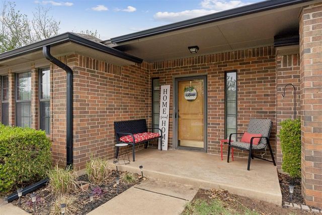 16909 Applebrook Drive, Edmond, OK 73012
