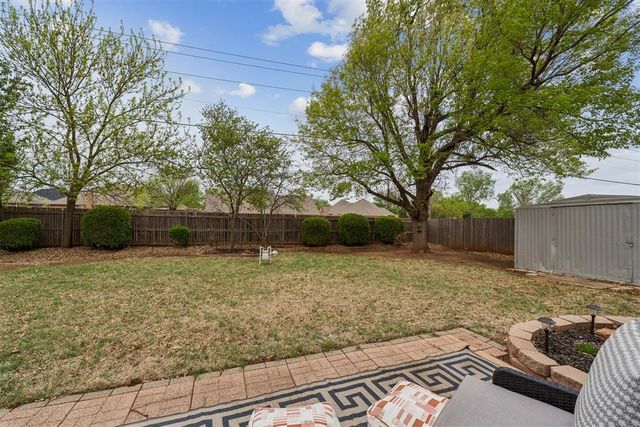 16909 Applebrook Drive, Edmond, OK 73012