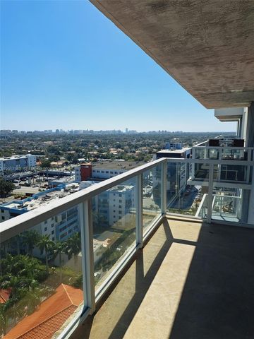 5085 NW 7th St TS10, Miami, FL 33126