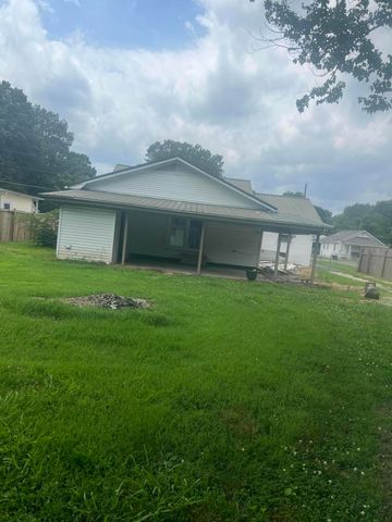 709 Milliken Road, Paducah, KY 42003