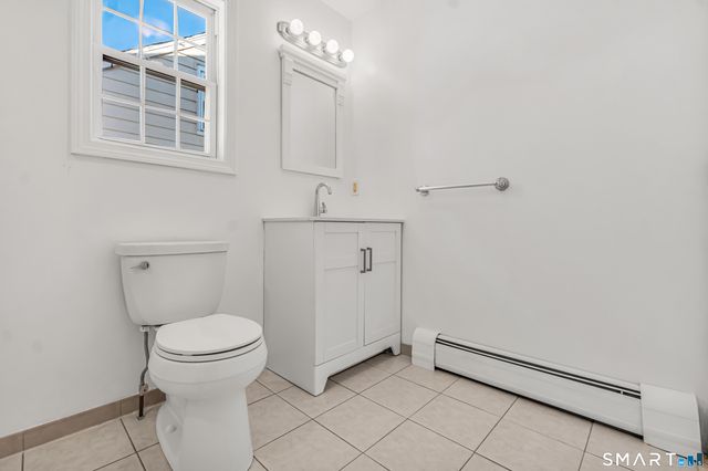 545 Barnum Terrace Extension, Stratford, CT 06614