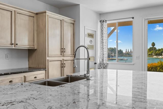 53 Goose Haven Ct, Sacramento, CA 95834