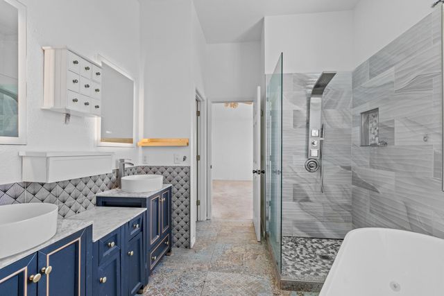 53 Goose Haven Ct, Sacramento, CA 95834