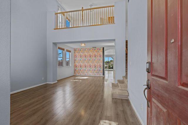 53 Goose Haven Ct, Sacramento, CA 95834