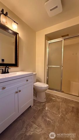 8218 Zircon Drive SW, Lakewood, WA 98498