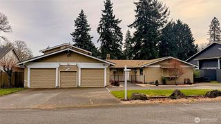 8218 Zircon Drive SW, Lakewood, WA 98498