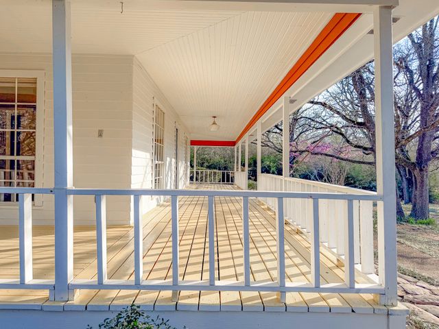 3717 NW County Road 0016, Corsicana, TX 75110