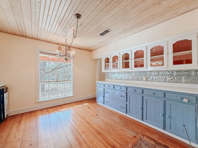 3717 NW County Road 0016, Corsicana, TX 75110