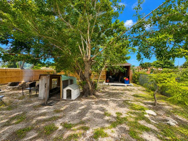 1410 S J Street, Lake Worth Beach, FL 33460
