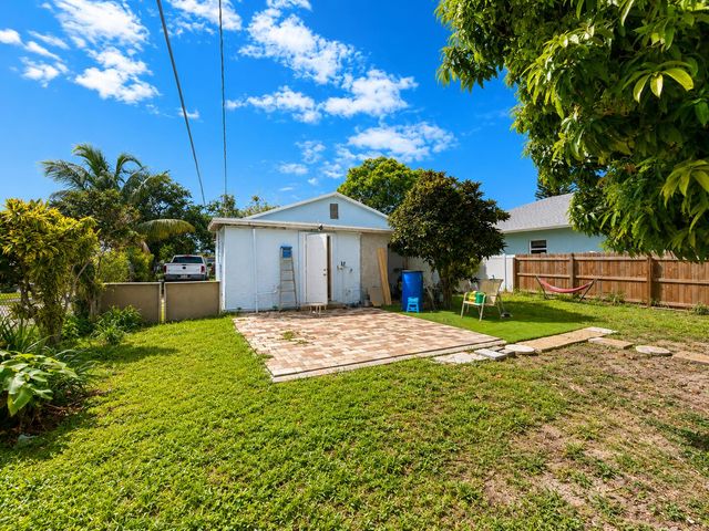 1410 S J Street, Lake Worth Beach, FL 33460
