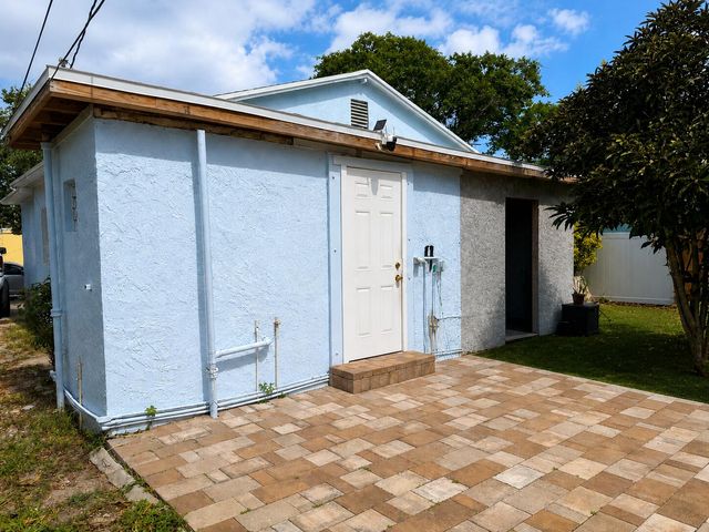 1410 S J Street, Lake Worth Beach, FL 33460