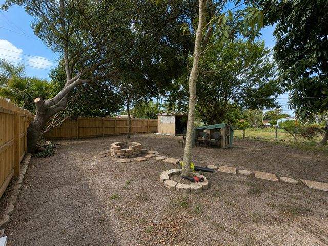 1410 S J Street, Lake Worth Beach, FL 33460