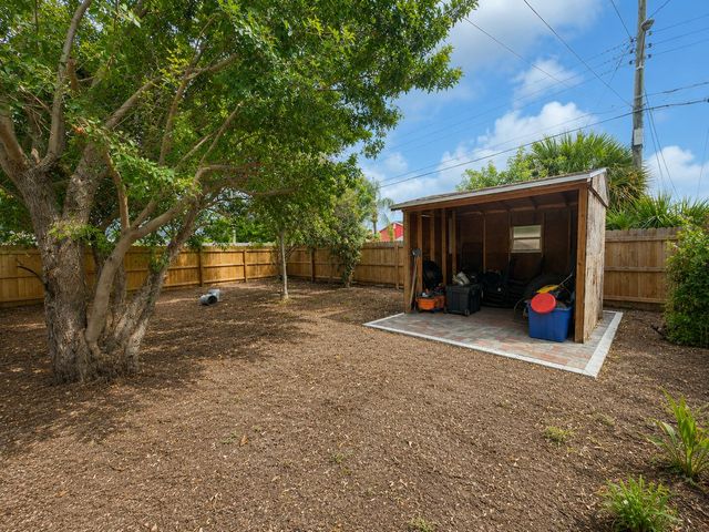 1410 S J Street, Lake Worth Beach, FL 33460