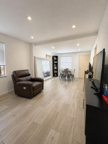 1410 S J Street, Lake Worth Beach, FL 33460