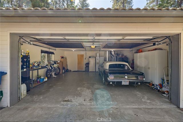 36333 Finegold Creek, North Fork, CA 93643