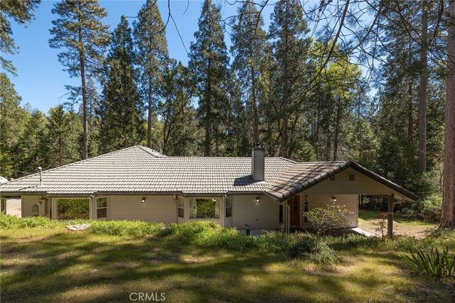 36333 Finegold Creek, North Fork, CA 93643