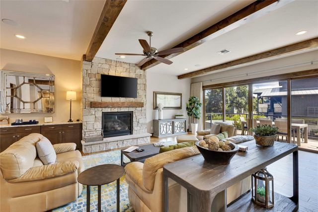 2217 Seabiscuit CV 101, Spicewood, TX 78669