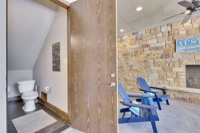 2217 Seabiscuit CV 101, Spicewood, TX 78669