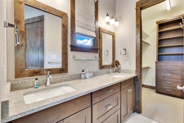2217 Seabiscuit CV 101, Spicewood, TX 78669