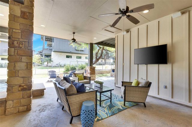 2217 Seabiscuit CV 101, Spicewood, TX 78669