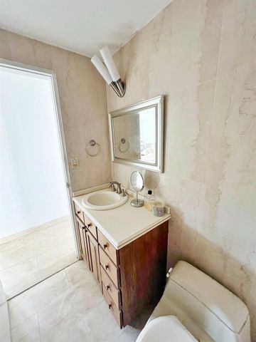 51 JAZMIN, San Juan, PR 00926