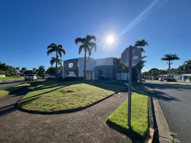 51 JAZMIN, San Juan, PR 00926