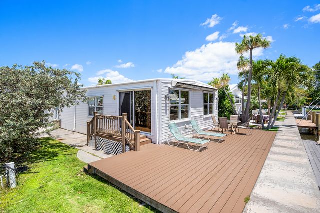 205 S Ibis Drive R, Briny Breezes, FL 33435