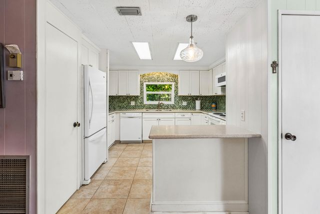205 S Ibis Drive R, Briny Breezes, FL 33435