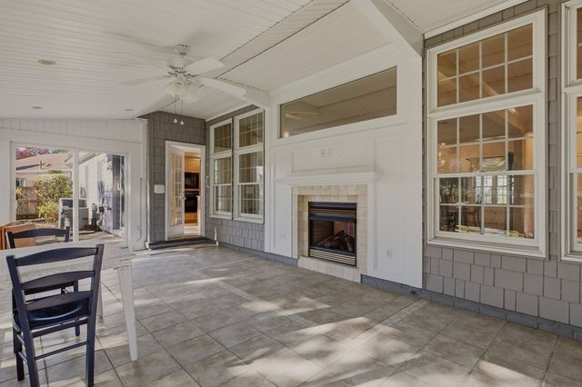 331 Albany St, Fall River, MA 02720