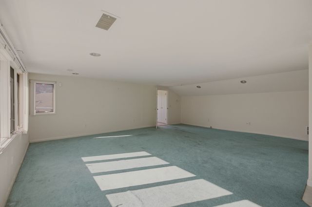 331 Albany St, Fall River, MA 02720
