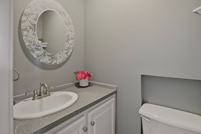 331 Albany St, Fall River, MA 02720