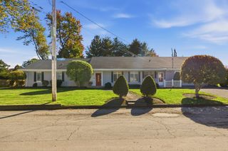 331 Albany St, Fall River, MA 02720