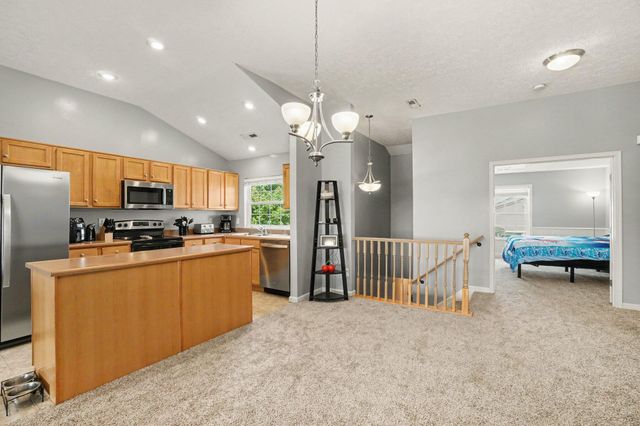 609 Radnor Lane, Walton, KY 41094