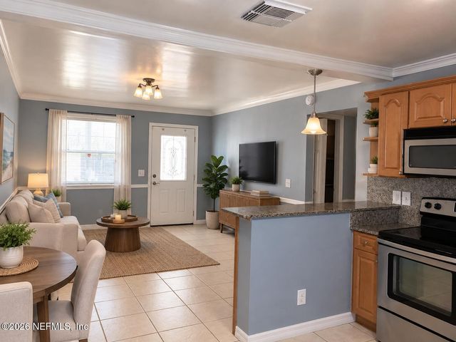 213 S 12TH Avenue A, Jacksonville Beach, FL 32250