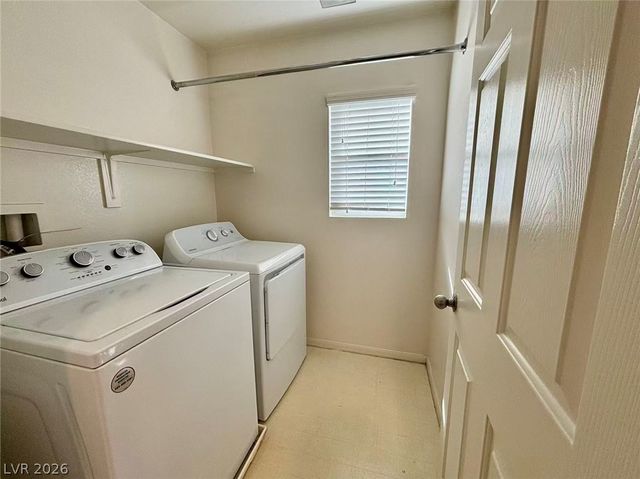 7365 West Shelbourne Avenue, Las Vegas, NV 89113