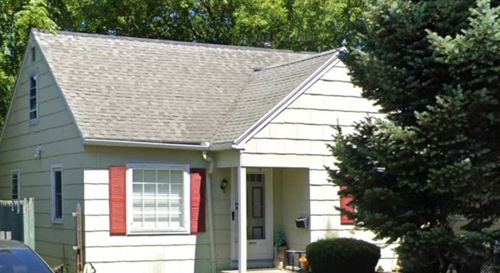 212 Leonard Road, Greece, NY 14616