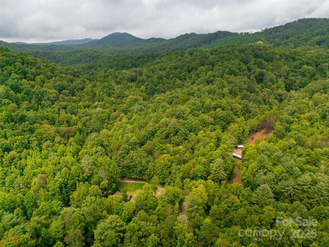 3443 Valley Drive, Lenoir, NC 28645