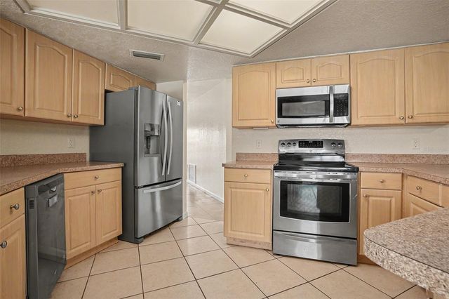 7028 FERNLEAF COURT, Port Richey, FL 34668