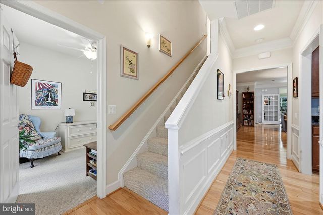 44397 OAKMONT MANOR SQ, Ashburn, VA 20147