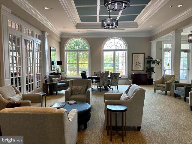 44397 OAKMONT MANOR SQ, Ashburn, VA 20147