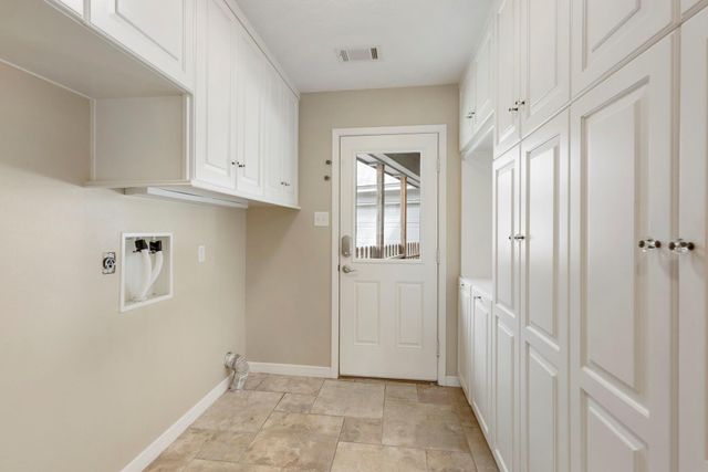 6414 Hickorycrest Drive, Spring, TX 77389