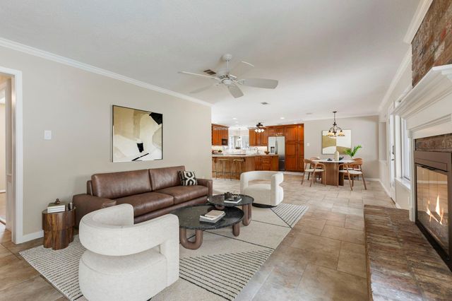 6414 Hickorycrest Drive, Spring, TX 77389